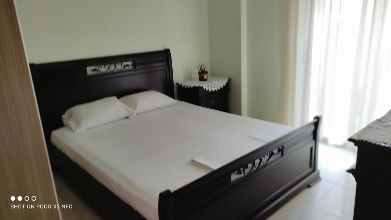מלון פרבזה Saint Nektarios House מראה חיצוני תמונה