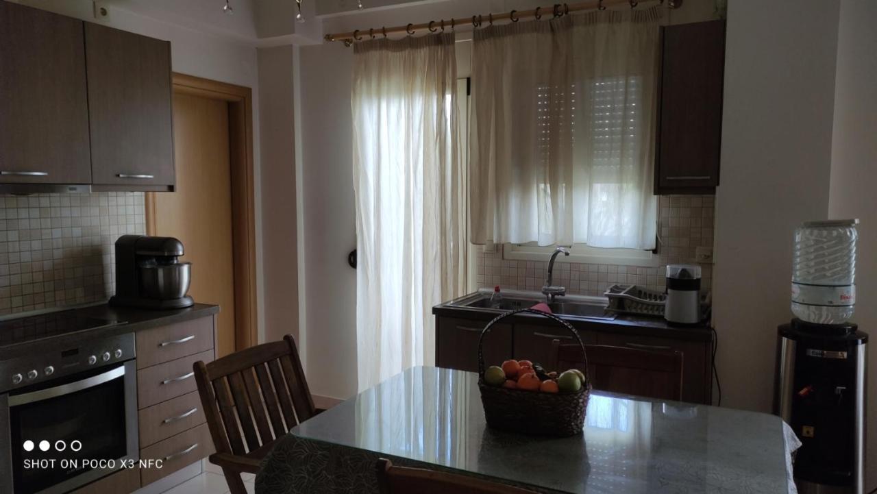 מלון פרבזה Saint Nektarios House מראה חיצוני תמונה
